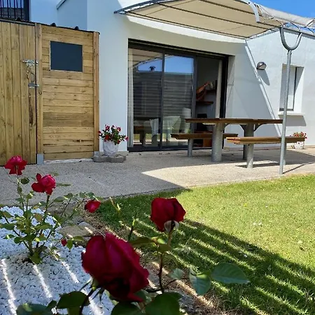 Pied A Terre Pour Des Au Bord De La Ferienhaus